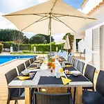 Vtii & Vti 2 X Private With Pool And Garden Albufeira