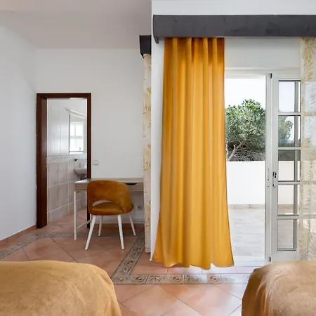 Vtii & Vti 2 X Private With Pool And Garden *