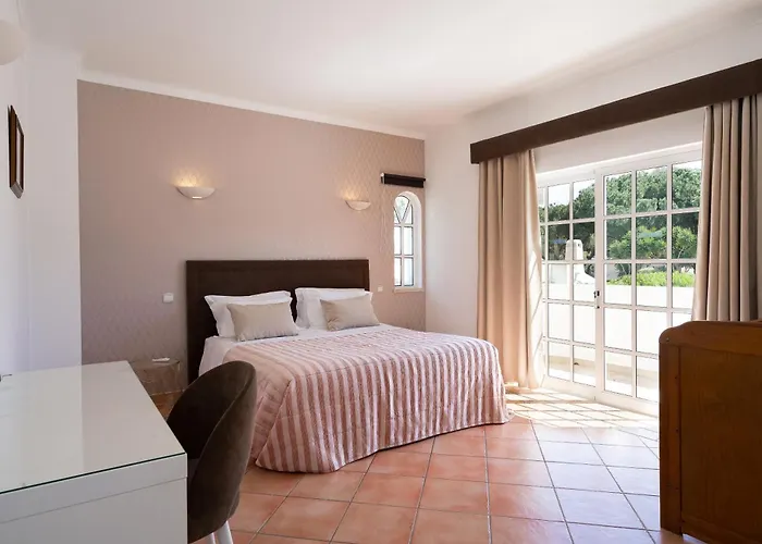 Vtii & Vti 2 X Private With Pool And Garden * Albufeira