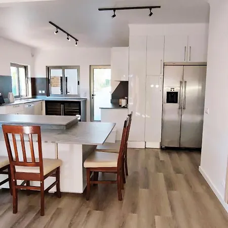 Vtii & Vti 2 X Private With Pool And Garden Βίλα